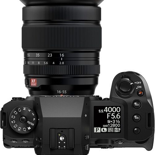 FUJIFILM X-H2S with xf16-55 mm F2.8 kit wr