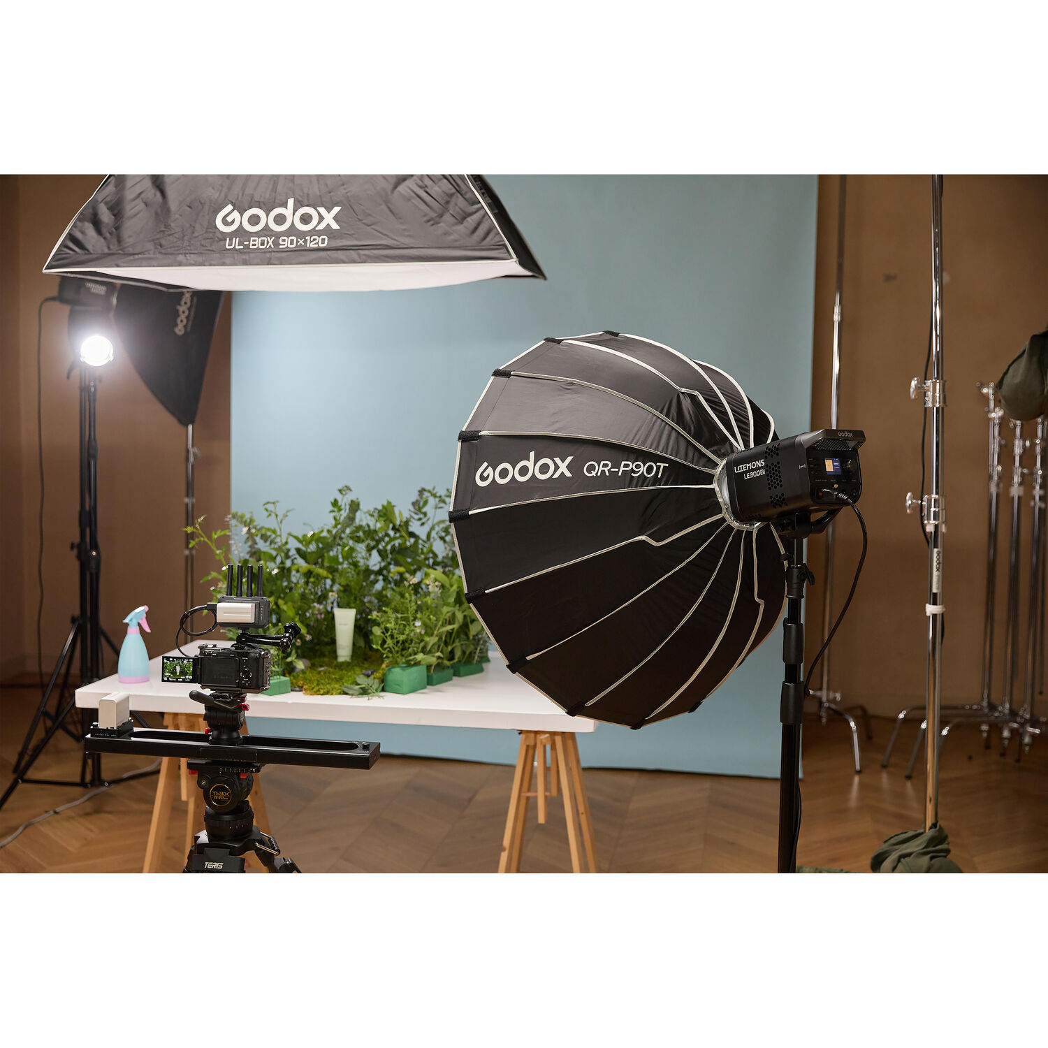 Godox Litemons LE300Bi LED Monolight - Image 3