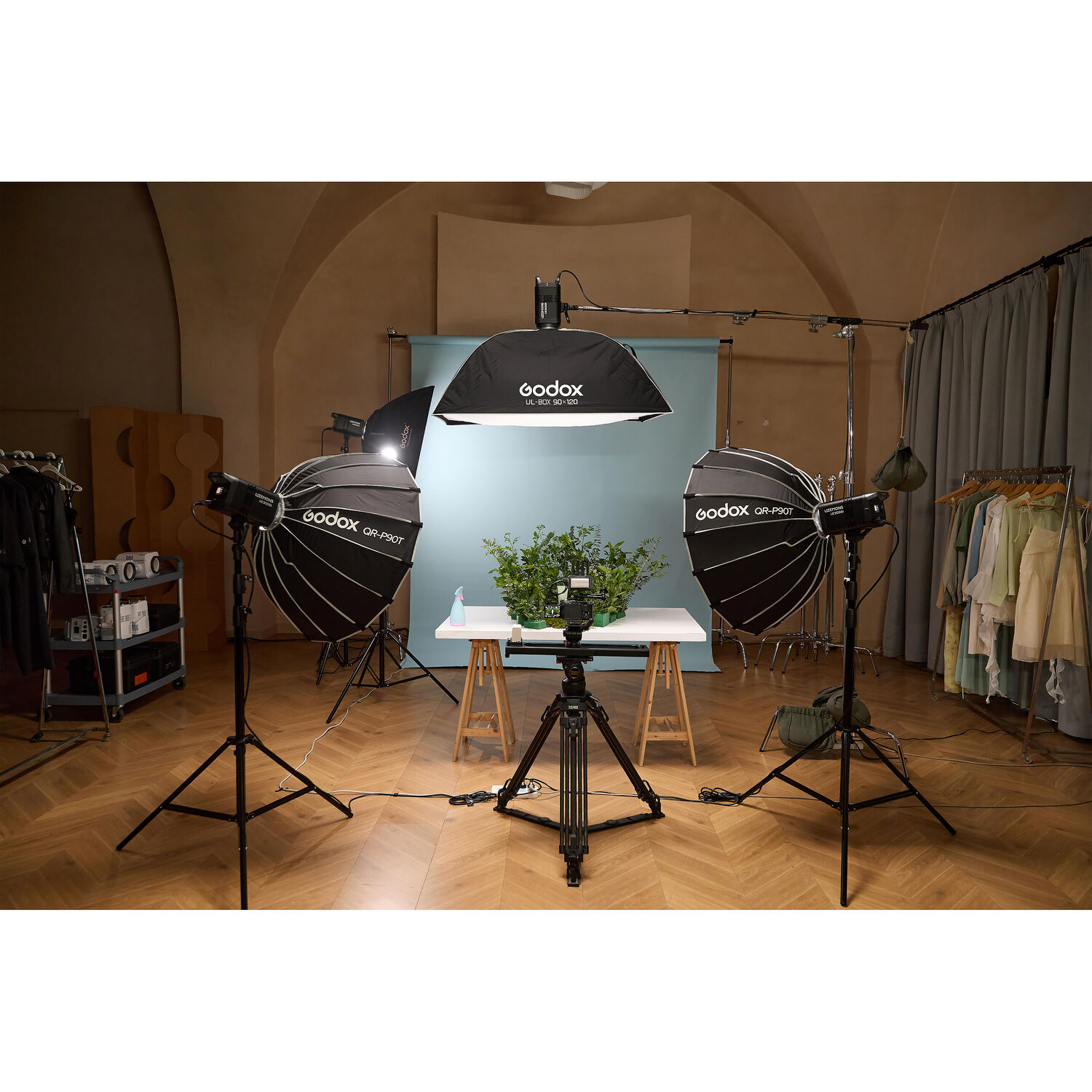 Godox Litemons LE300Bi LED Monolight - Image 5